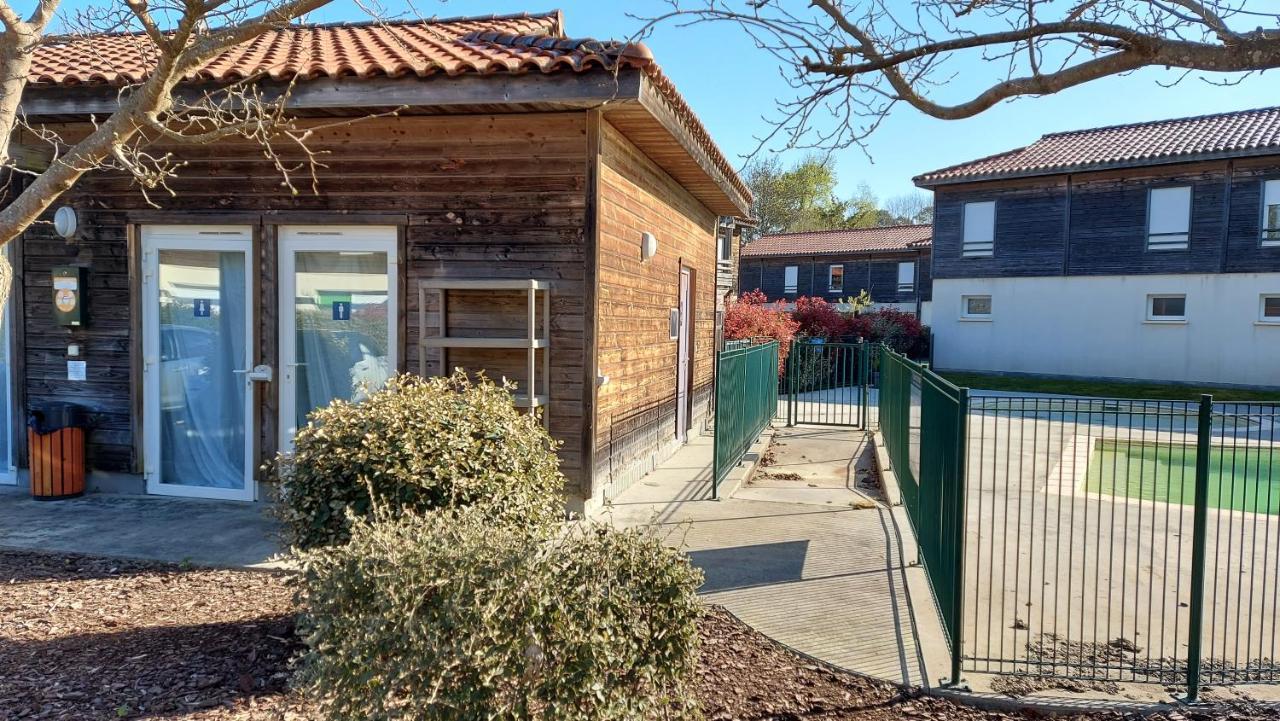 Appartement, 4 pers, jardin terrasse sans vis-à-vis, kit bébé possible, 50m du bord du lac d'Aureilhan, H36 Aureilhan (Landes) Exterior foto